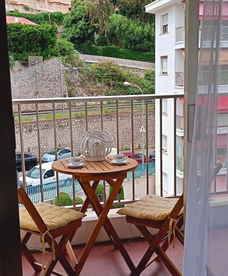 Your Favorite Apartments Menton 0*,
